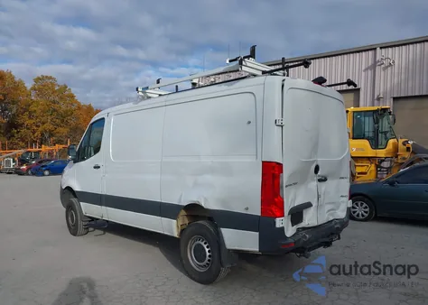 2025 Mercedes-Benz Sprinter 2500 Standard Roof 4-Cyl Diesel Ho z USA, uszkodzony, nr VIN W1Y4NBVY7ST204384